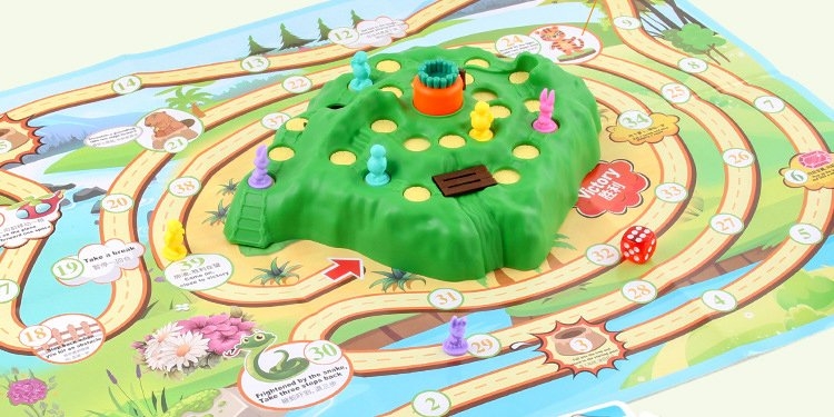 7 Best Common Board Game Components For Your Choice